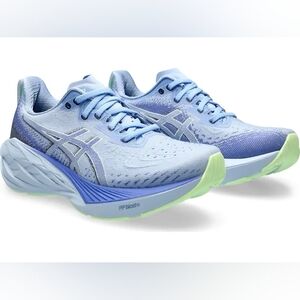 ASICS Novablast 4